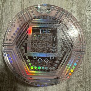 The Beauty Crop Halo Eyeshadow